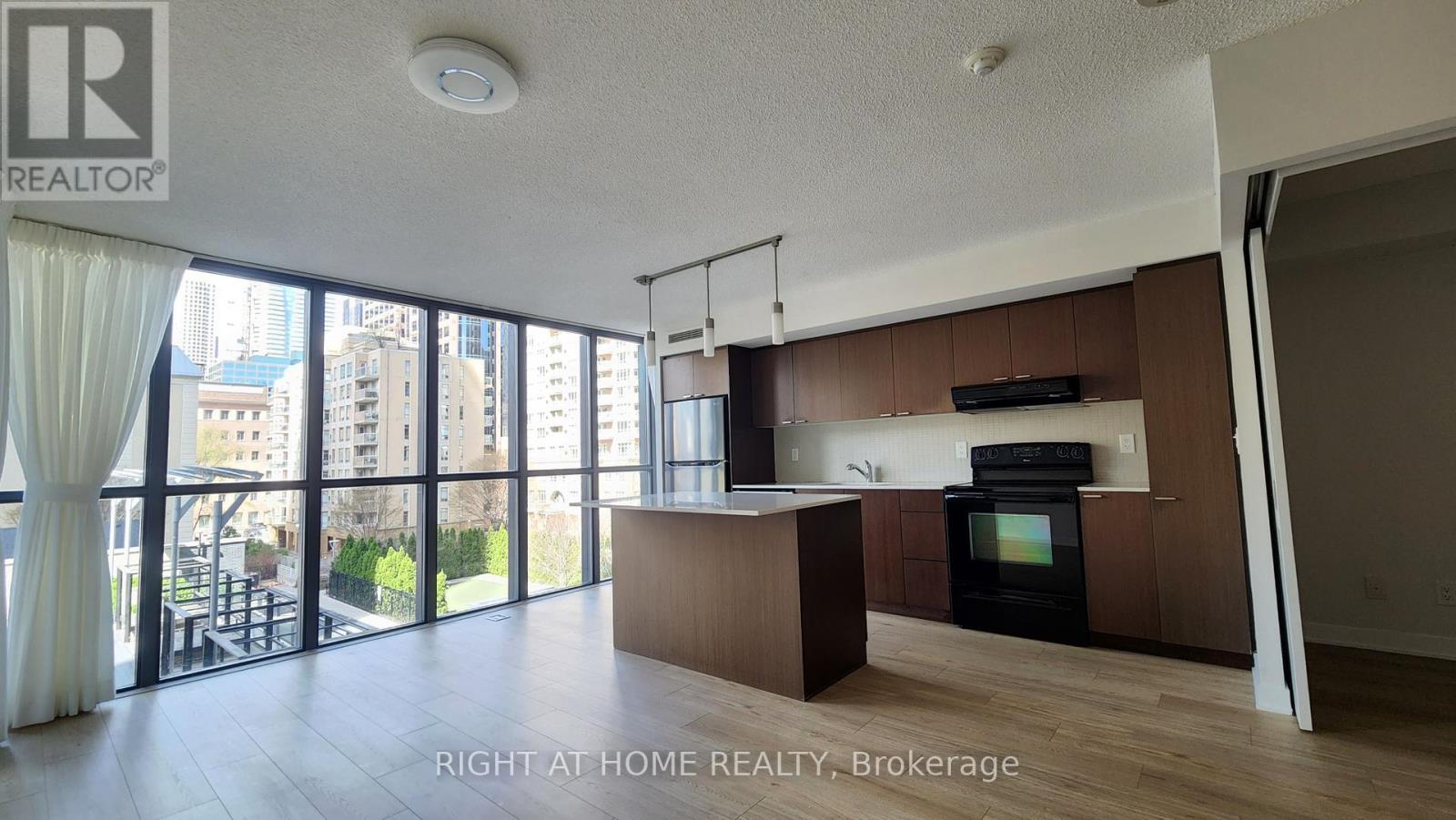 406 - 110 Charles Street E, Toronto (Church-Yonge Corridor), Ontario  M4Y 1T5 - Photo 10 - C12115549