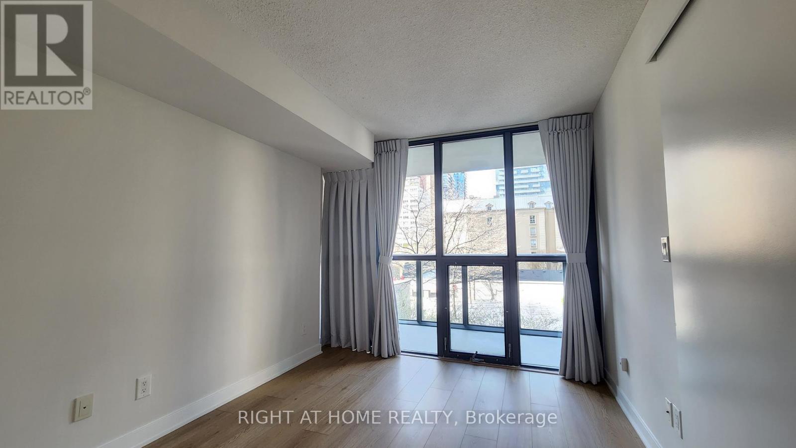 406 - 110 Charles Street E, Toronto (Church-Yonge Corridor), Ontario  M4Y 1T5 - Photo 15 - C12115549