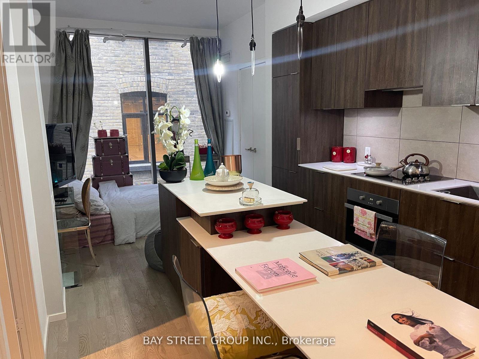 406 - 5 St Joseph Street, Toronto, Ontario  M4Y 1J6 - Photo 2 - C12115585