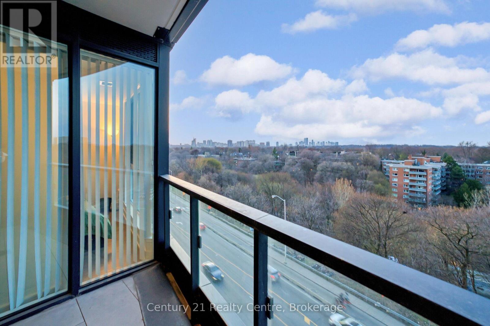 524 - 585 Bloor St E . Street Nw, Toronto, Ontario  M4W 0B3 - Photo 33 - C12115708