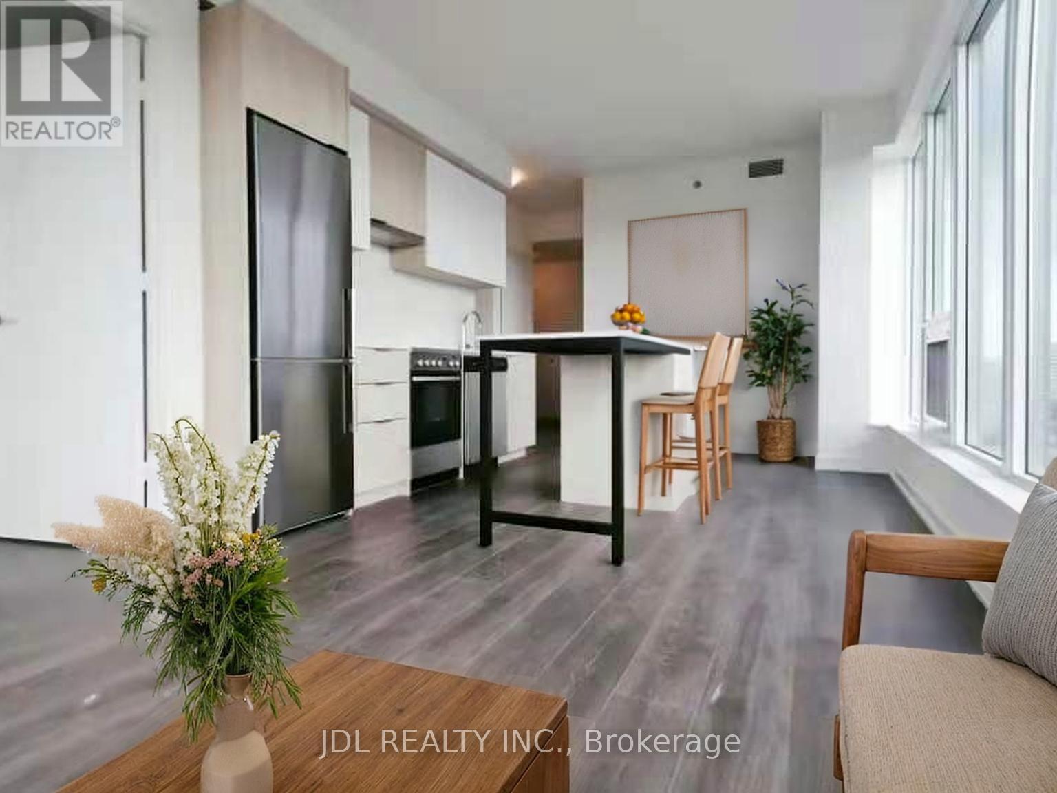 2408 - 203 COLLEGE STREET, Toronto, Ontario