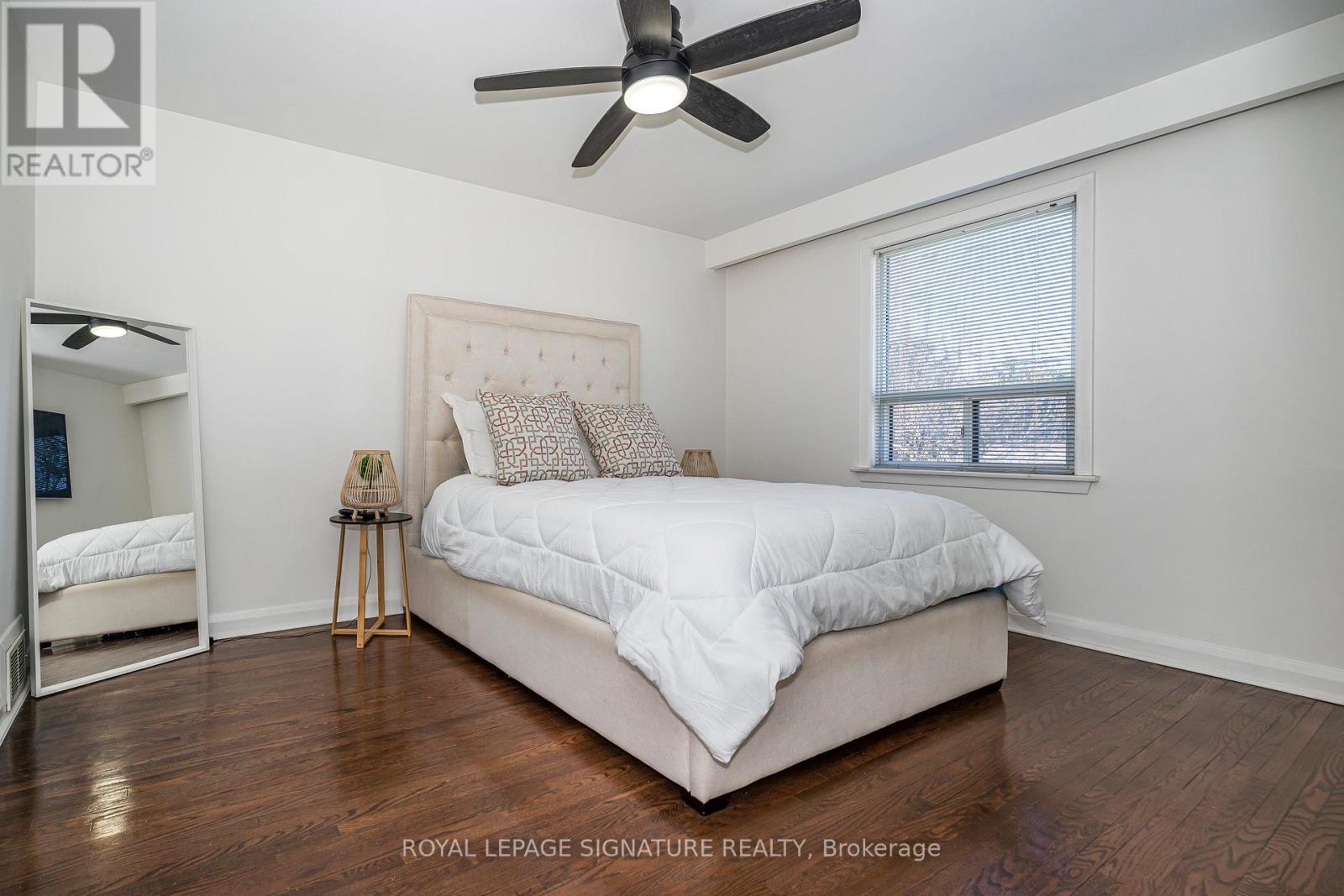 136 Regina Avenue, Toronto, Ontario  M6A 1R7 - Photo 14 - C12115827