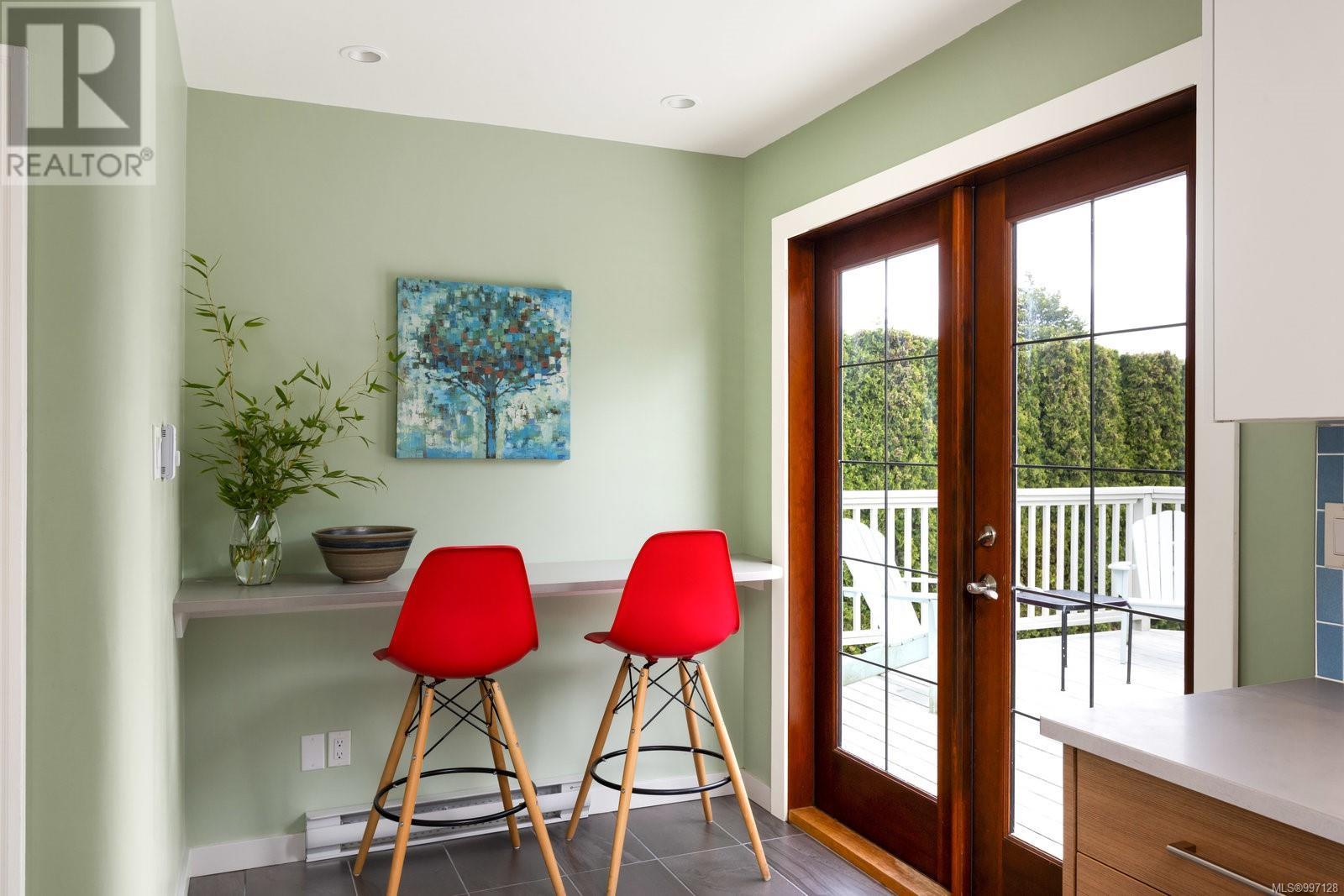 2627 Dunlevy St, Oak Bay, British Columbia  V8R 5Z3 - Photo 15 - 997128