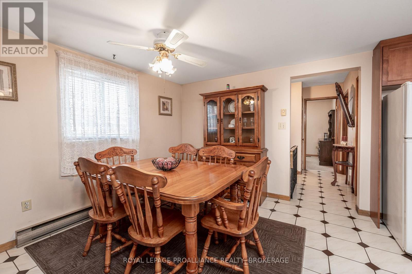 58 Joseph Street, Kingston, Ontario  K7K 2H5 - Photo 7 - X12115900