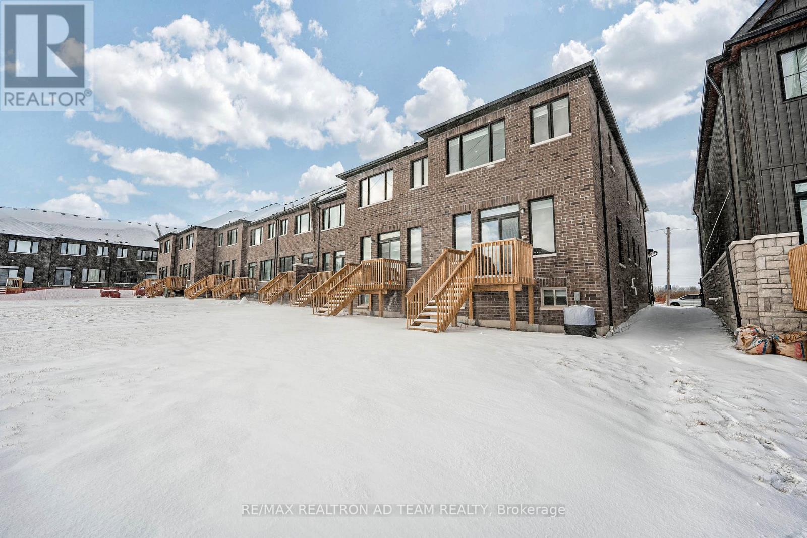 1185 Marathon Avenue, Pickering, Ontario  L1X 0L8 - Photo 34 - E12115743