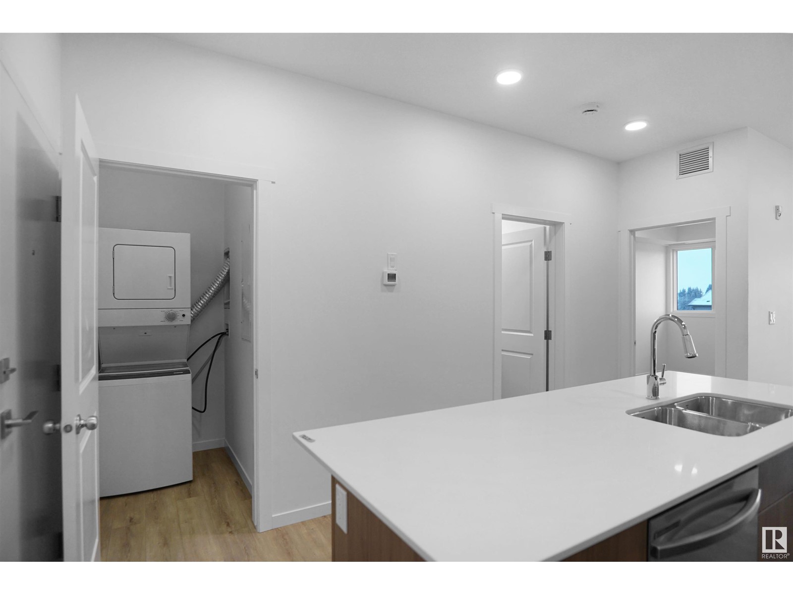 #101 9207 228 St Nw, Edmonton, Alberta  T5T 7R9 - Photo 6 - E4433642
