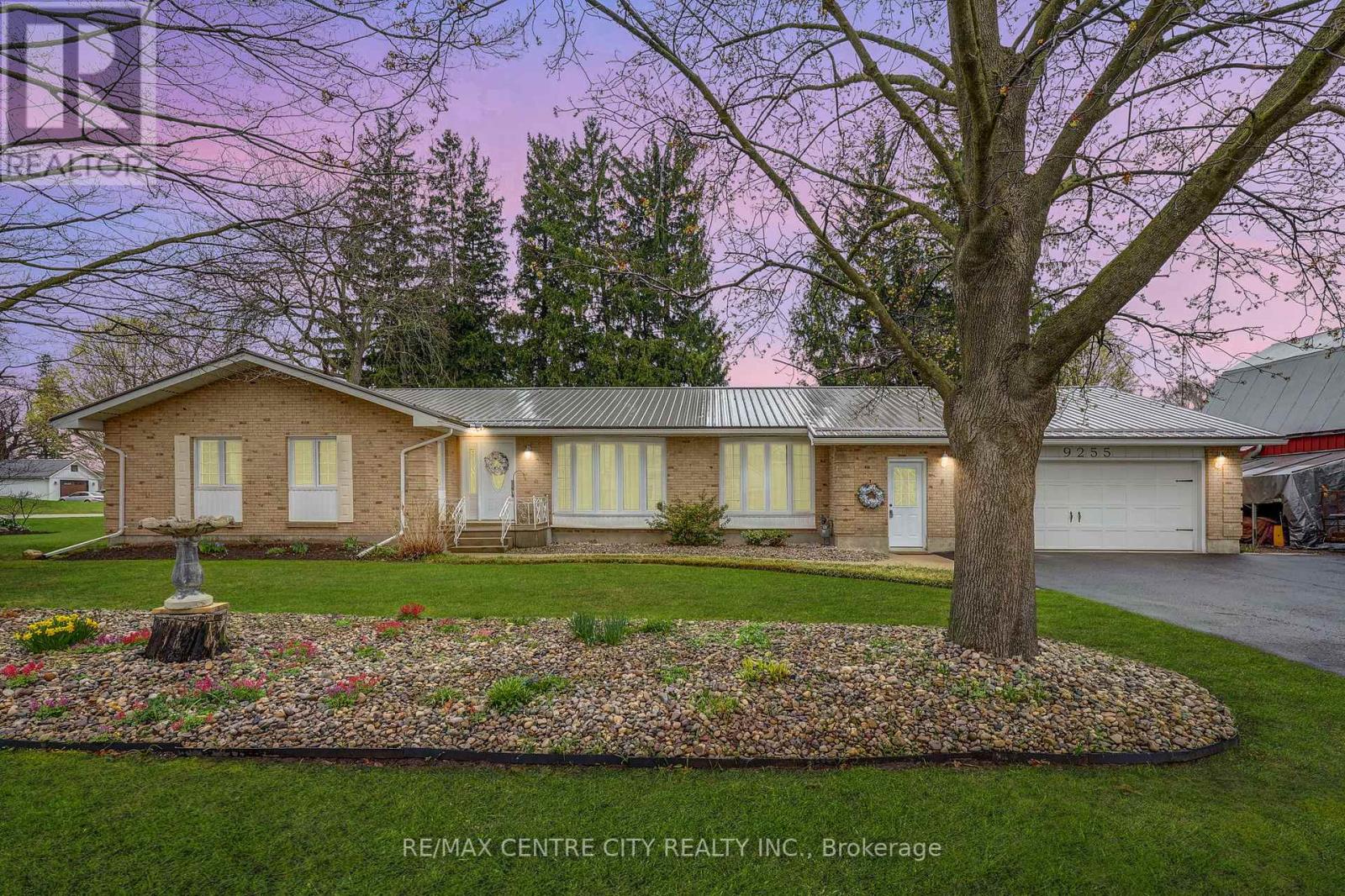 9255 West Street, Bayham (Straffordville), Ontario  N0J 1Y0 - Photo 1 - X12115916