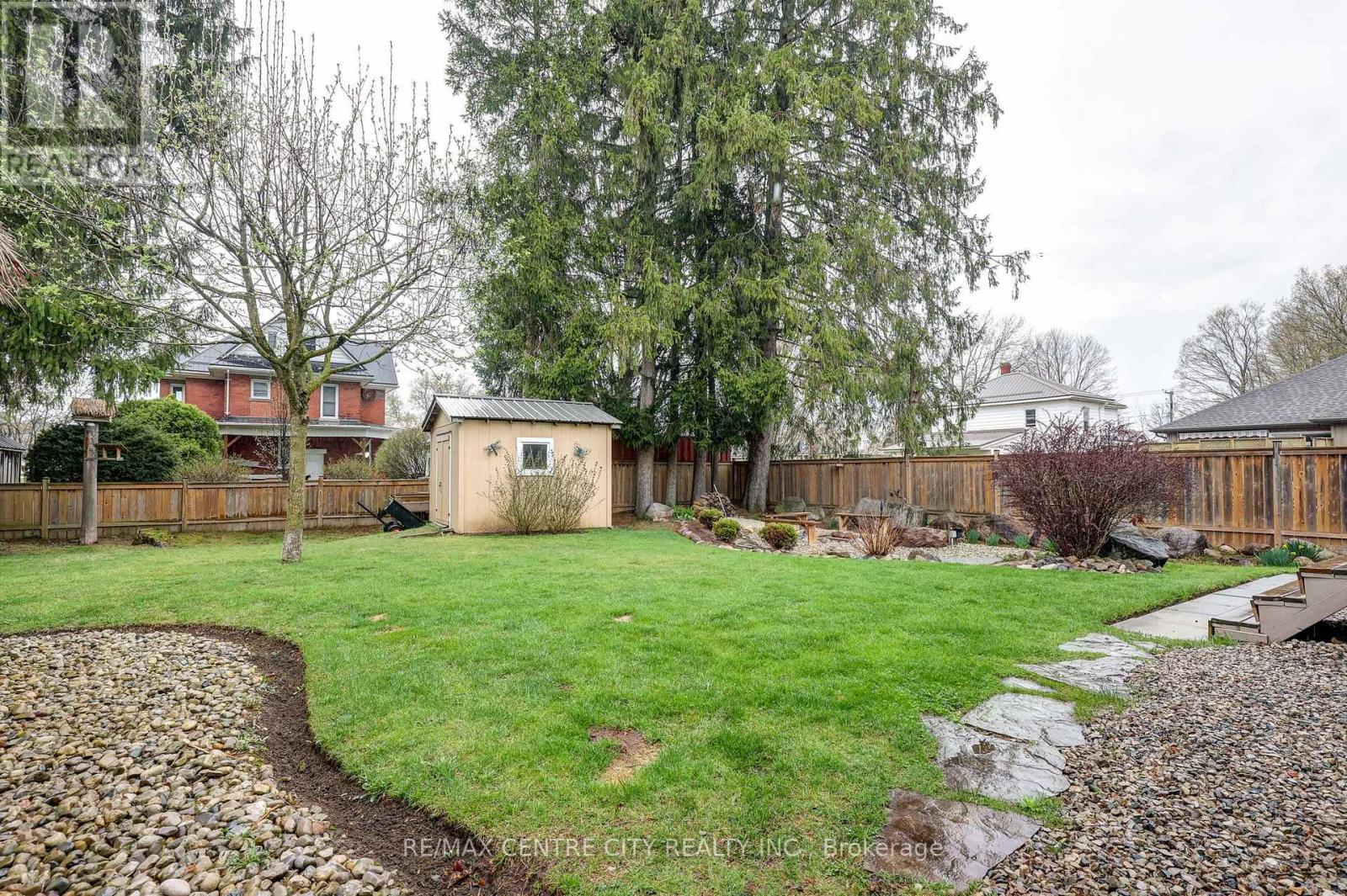 9255 West Street, Bayham (Straffordville), Ontario  N0J 1Y0 - Photo 29 - X12115916