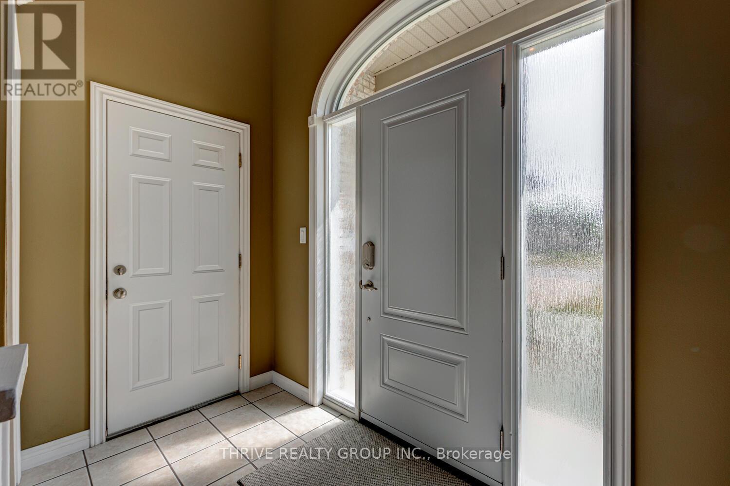 Property at 544 DARCY DRIVE image 3