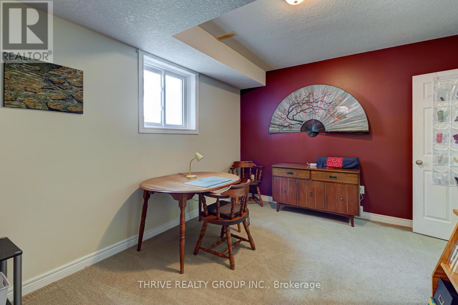 544 Darcy Drive, Strathroy-Caradoc, Ontario  N7G 4L2 - Photo 37 - X12115929