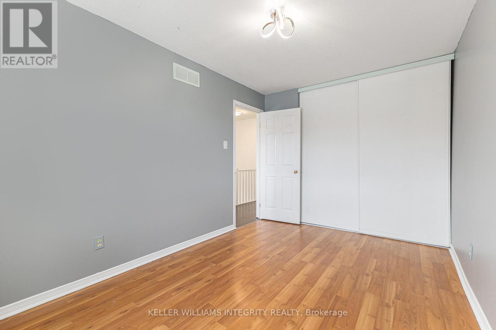 274 Stoneway Drive W, Ottawa, Ontario  K2G 6B8 - Photo 17 - X12113009