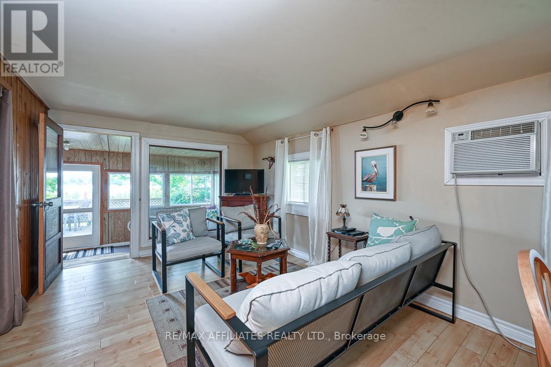 147 Beek Road, Montague, Ontario  K0G 1K0 - Photo 4 - X12115902