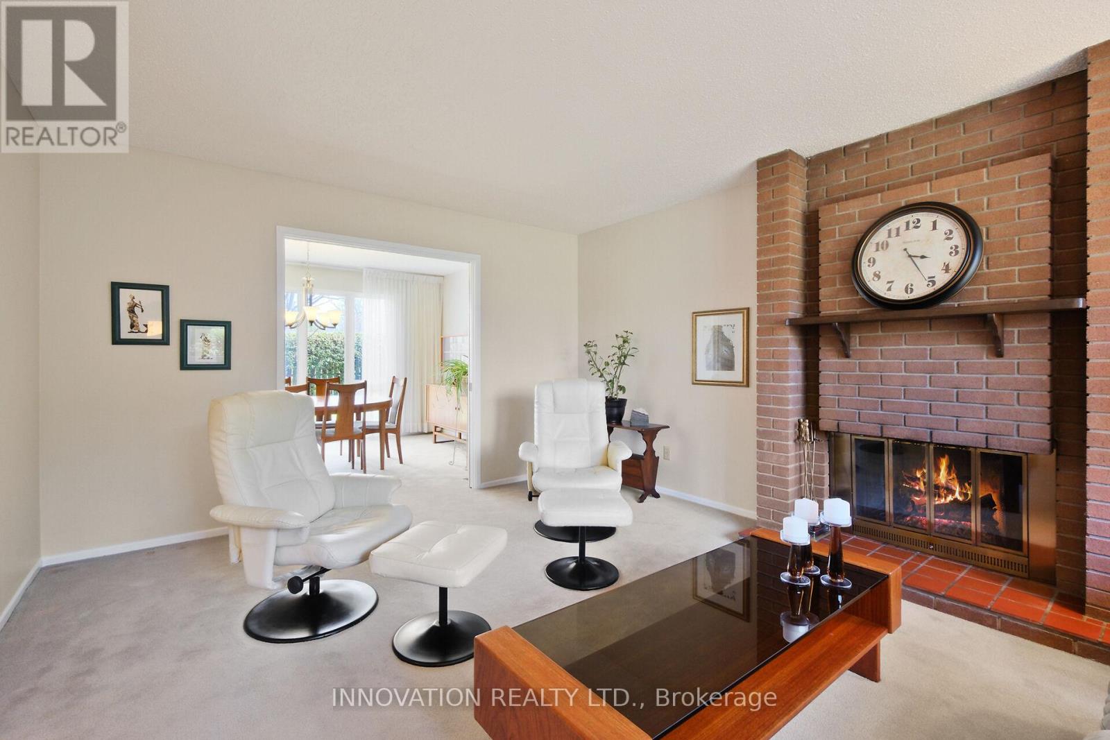 12 Selwyn Crescent, Ottawa, Ontario  K2K 1N8 - Photo 5 - X12115981