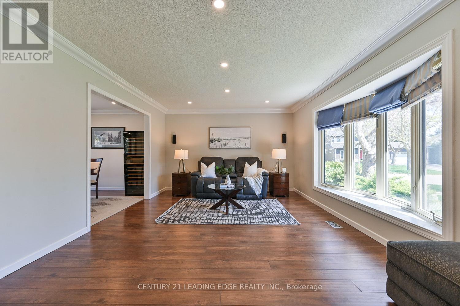 50 Sir Gawaine Place, Markham, Ontario  L3P 3A2 - Photo 8 - N12115374