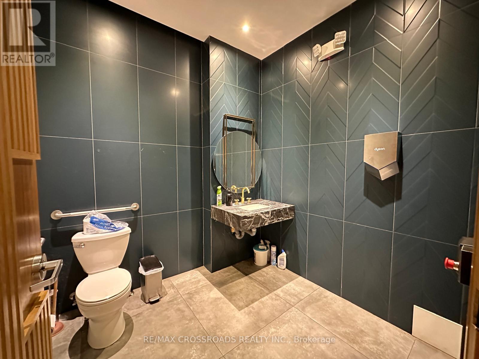 103 - 180 Enterprise Boulevard, Markham, Ontario  L6G 0G4 - Photo 11 - N12115390