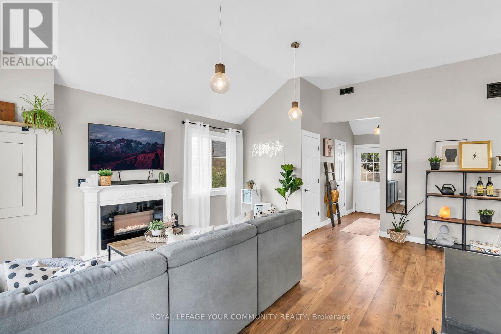 Property at 17 HARDWOOD DRIVE image 5