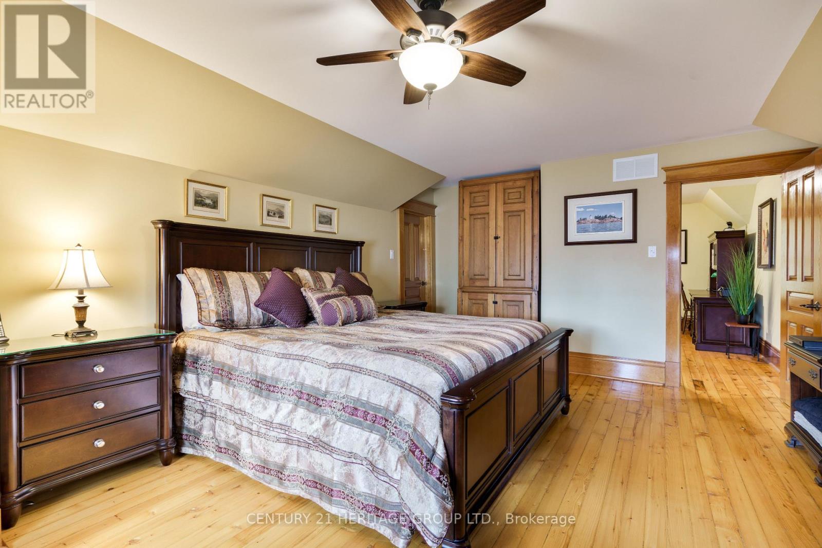 20314 Leslie Street, East Gwillimbury, Ontario  L0G 1R0 - Photo 22 - N12115432