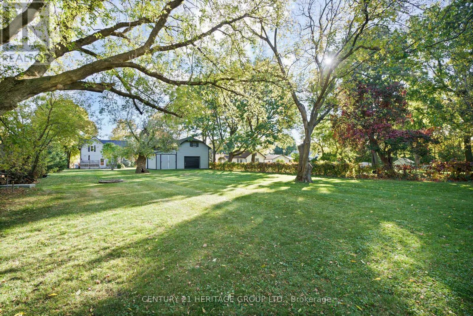 20314 Leslie Street, East Gwillimbury, Ontario  L0G 1R0 - Photo 34 - N12115432