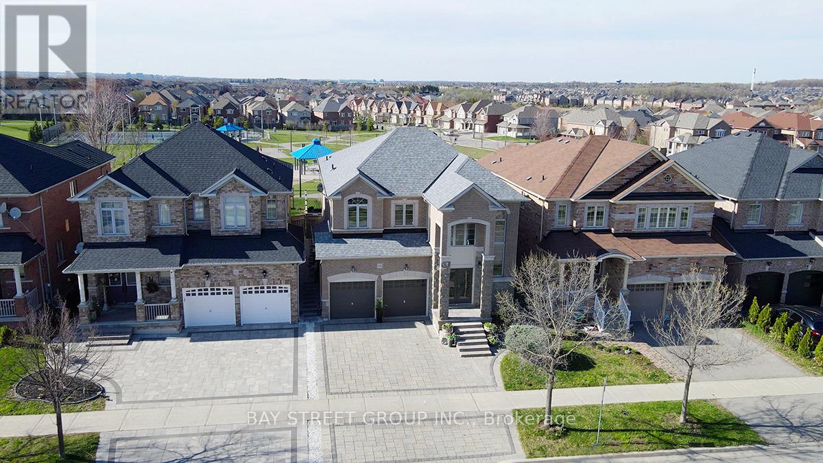 Property at 256 BOREALIS AVENUE image 4