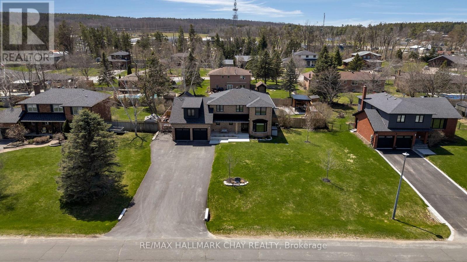 5 Lilac Lane, Springwater (Midhurst), Ontario  L0L 1X1 - Photo 49 - S12115605