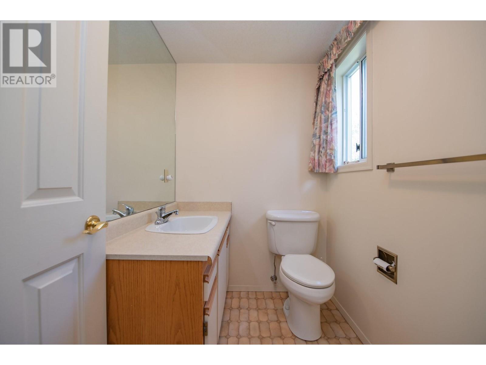 8153 Okanagan Landing Road, Vernon, British Columbia  V1H 1J4 - Photo 21 - 10345748