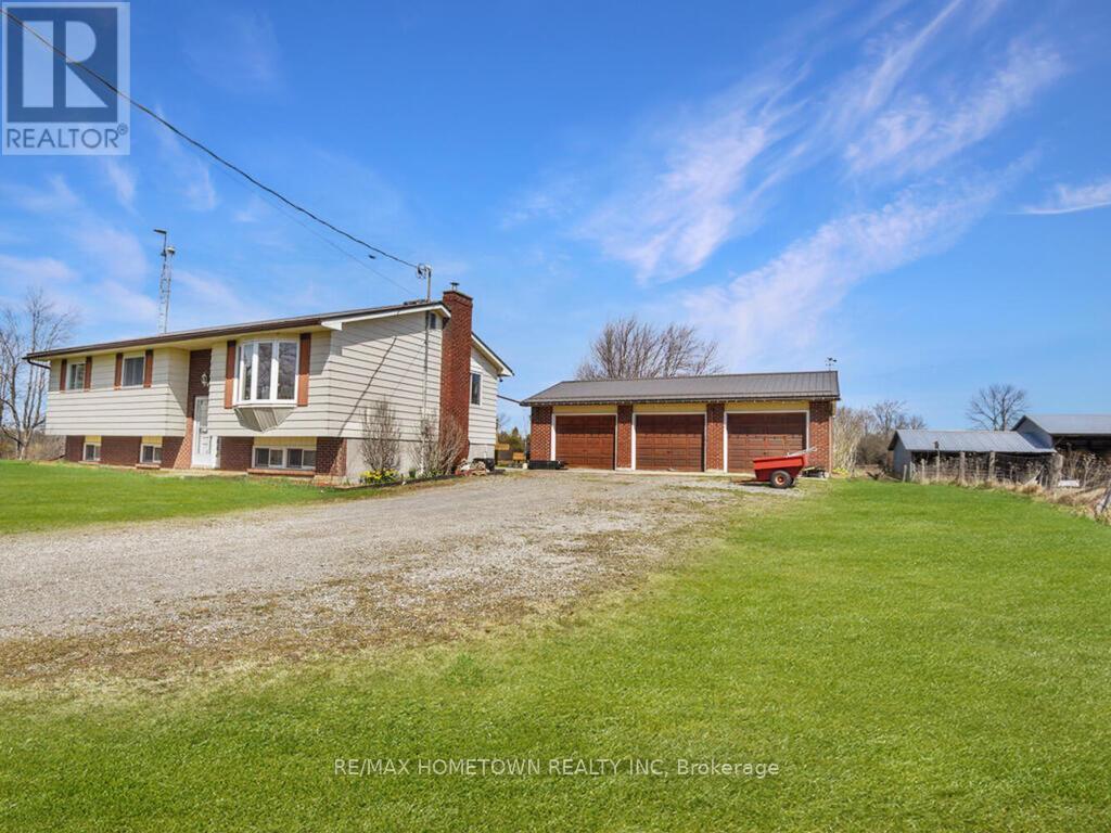 11928 Rocksprings Road, Elizabethtown-Kitley, Ontario  K0G 1R0 - Photo 2 - X12115989