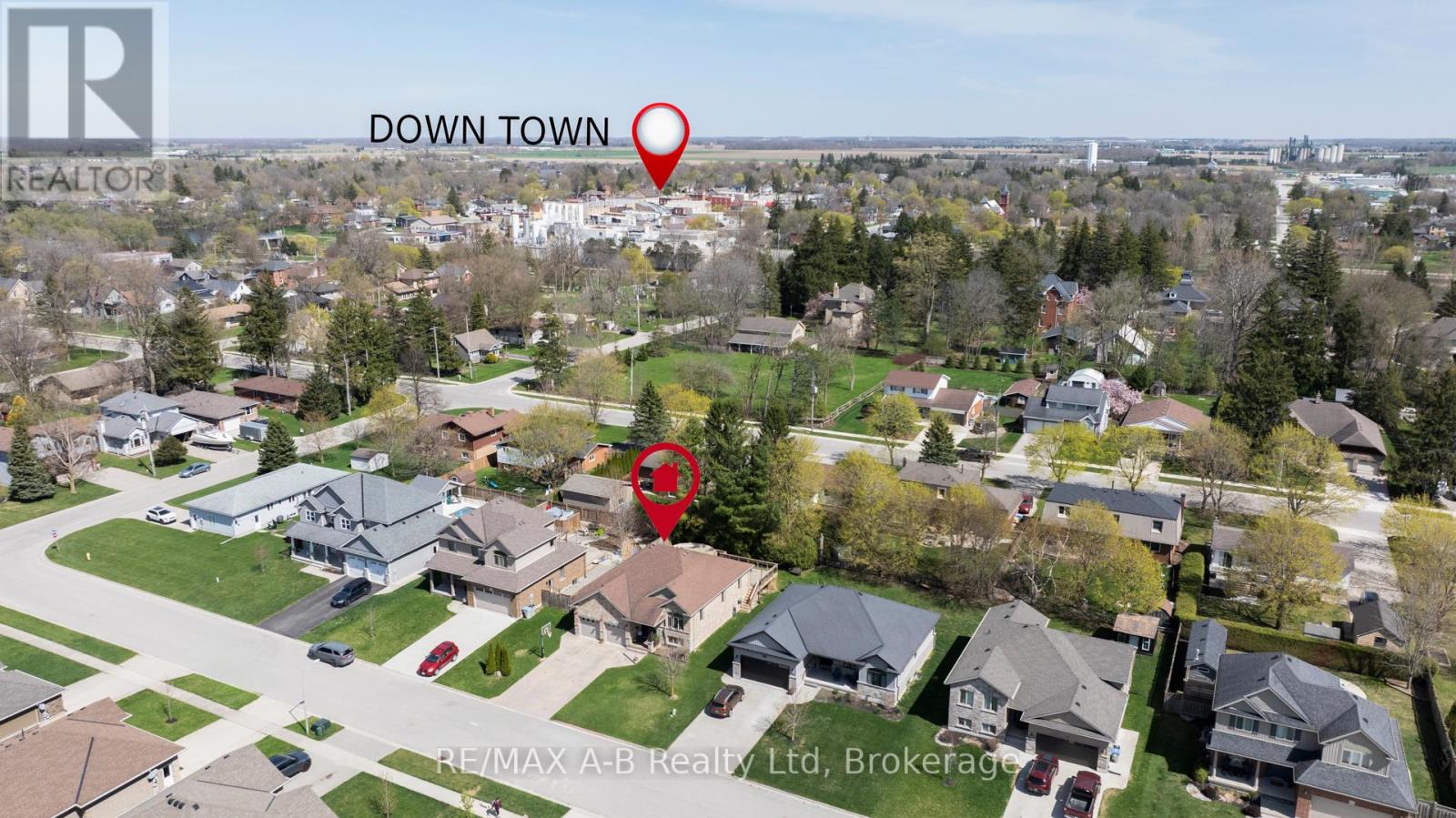83 Sylvia Street, West Perth, Ontario  N0K 1N0 - Photo 3 - X12115891