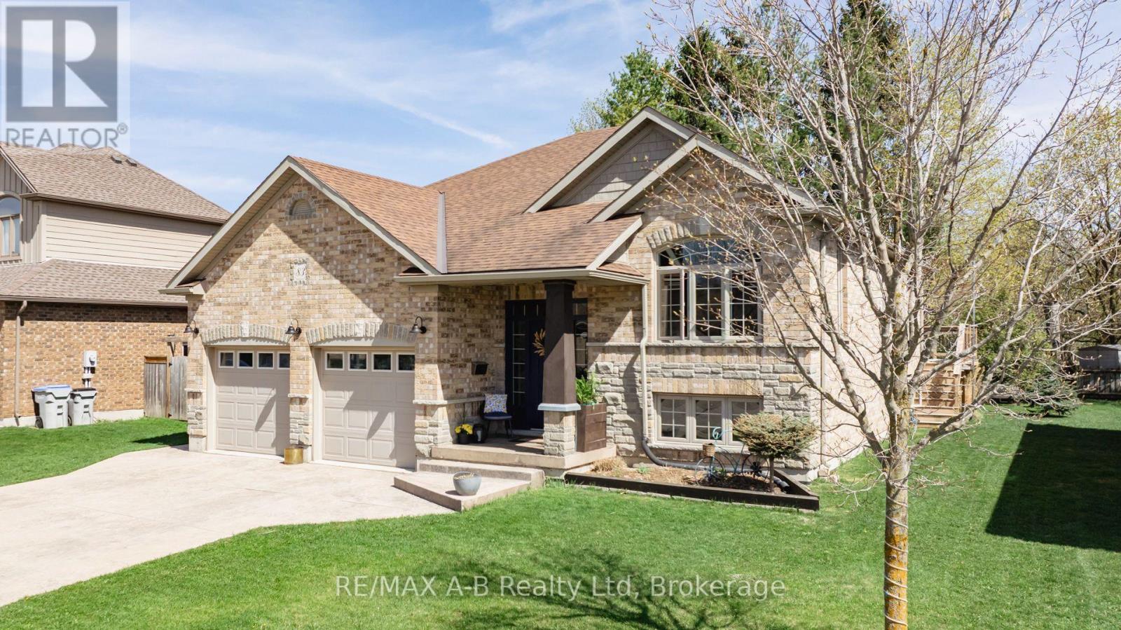 83 Sylvia Street, West Perth, Ontario  N0K 1N0 - Photo 4 - X12115891