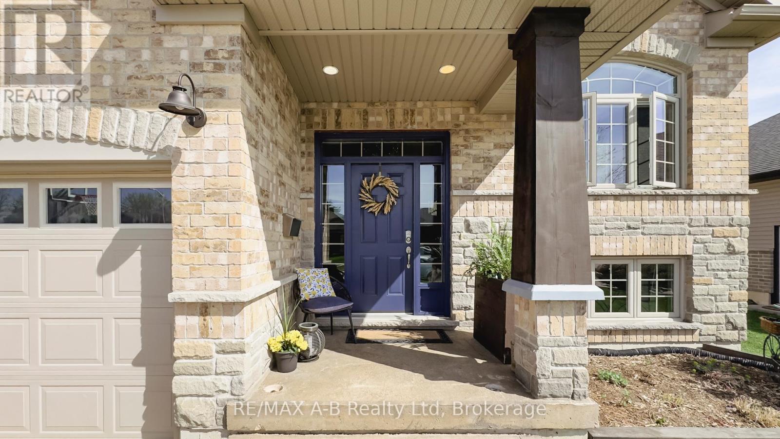 83 Sylvia Street, West Perth, Ontario  N0K 1N0 - Photo 5 - X12115891