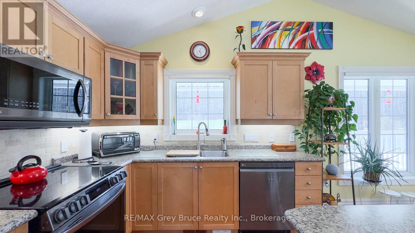 720291 20 Side Road, Chatsworth, Ontario  N0H 1R0 - Photo 14 - X12115923