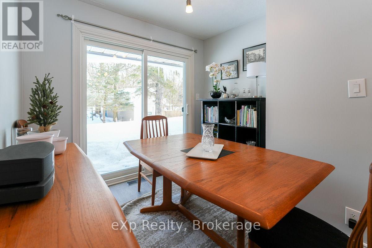 975 5th A Avenue W, Owen Sound, Ontario  N4K 5E3 - Photo 10 - X12115943