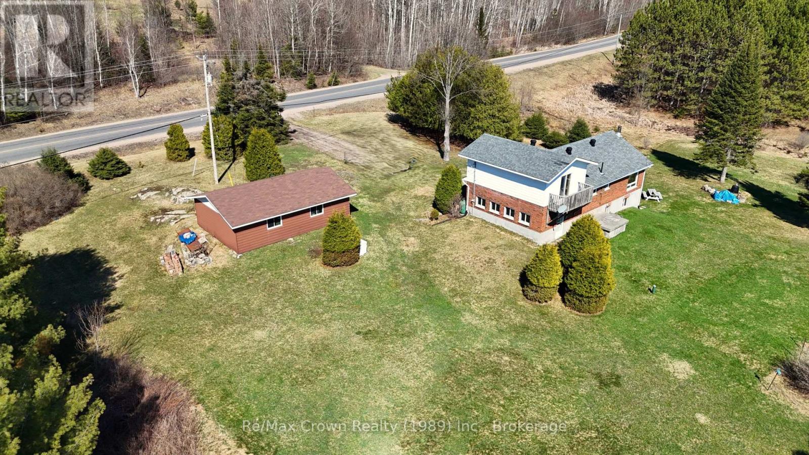 6641 534 Highway, Parry Sound Remote Area, Ontario  P0H 2R0 - Photo 5 - X12115986