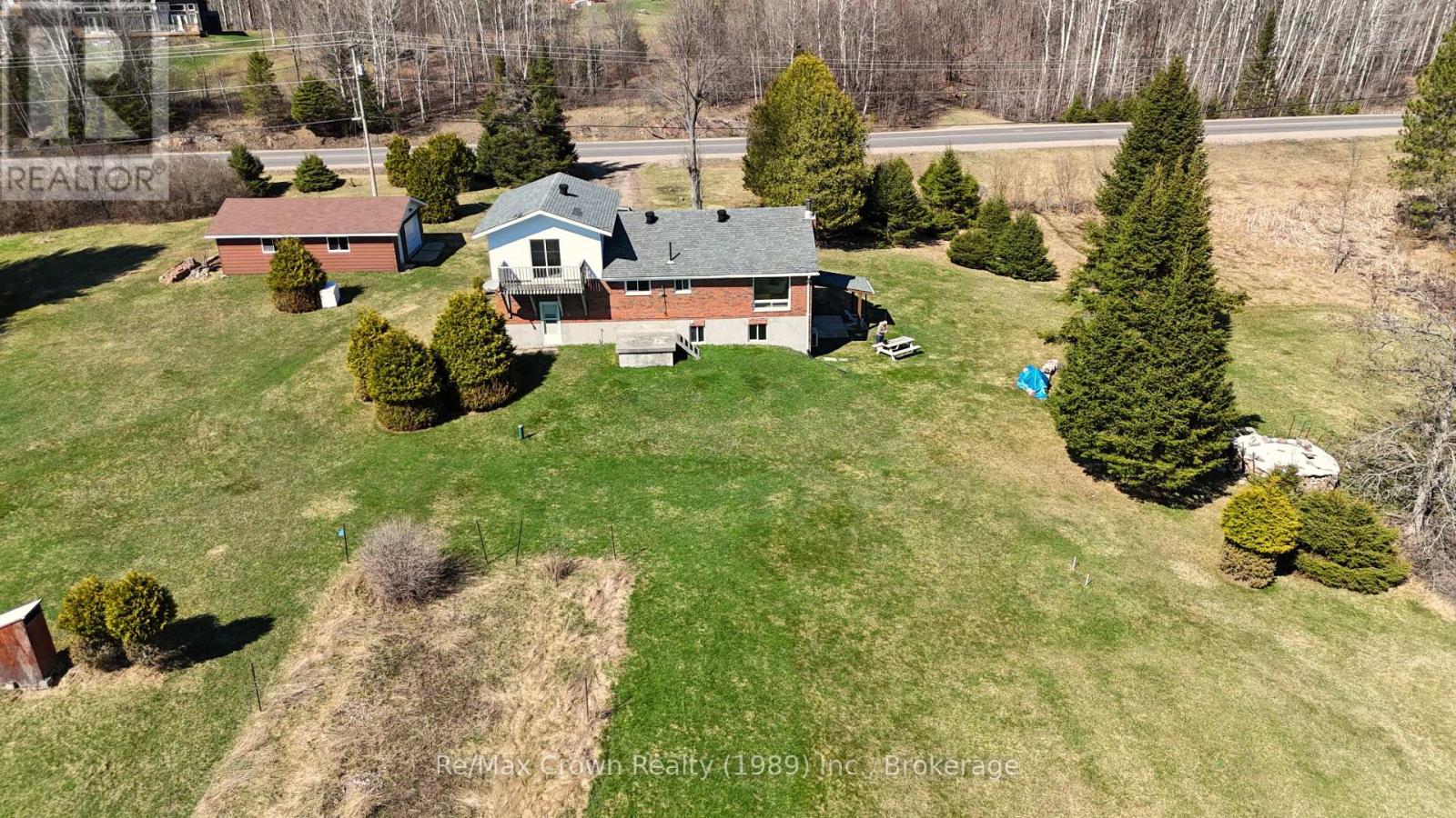 6641 534 Highway, Parry Sound Remote Area, Ontario  P0H 2R0 - Photo 8 - X12115986