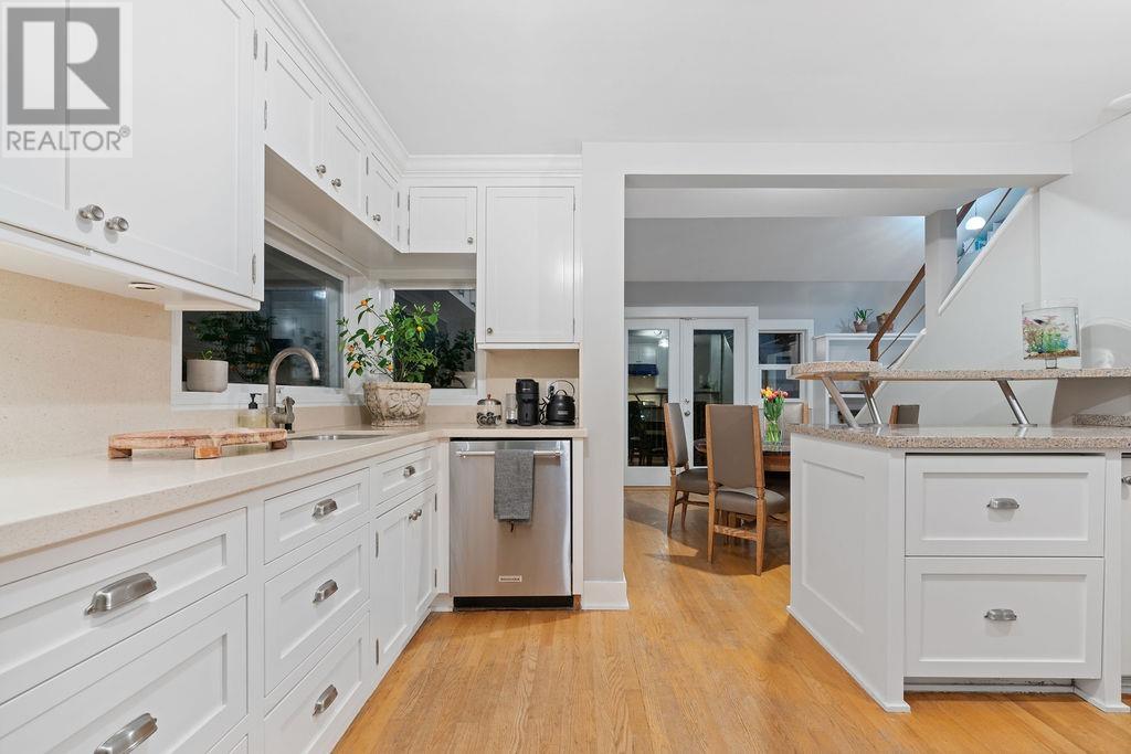 Property at 1045 CORTELL STREET image 2