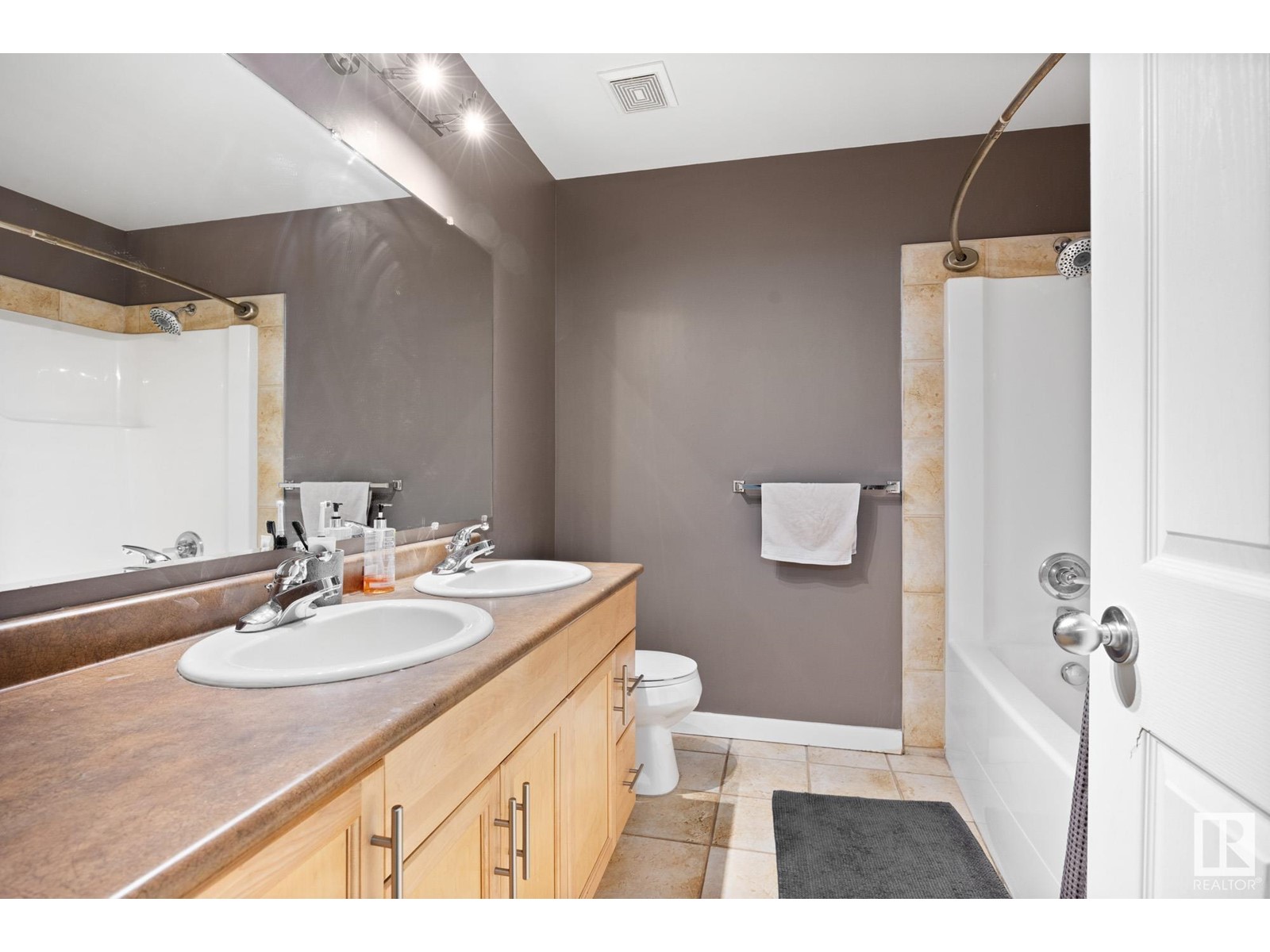 #402 9707 105 St Nw, Edmonton, Alberta  T5K 2Y4 - Photo 14 - E4433646