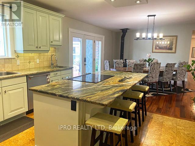 7454 Old Church Road, Caledon, Ontario  L7C 0H5 - Photo 10 - W12115407