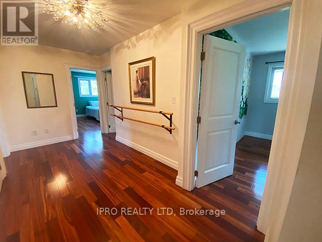 7454 Old Church Road, Caledon, Ontario  L7C 0H5 - Photo 15 - W12115407