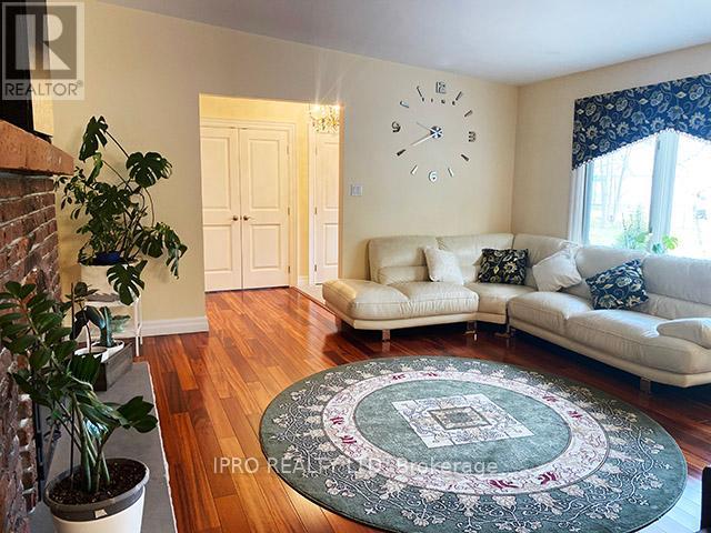 7454 Old Church Road, Caledon, Ontario  L7C 0H5 - Photo 6 - W12115407