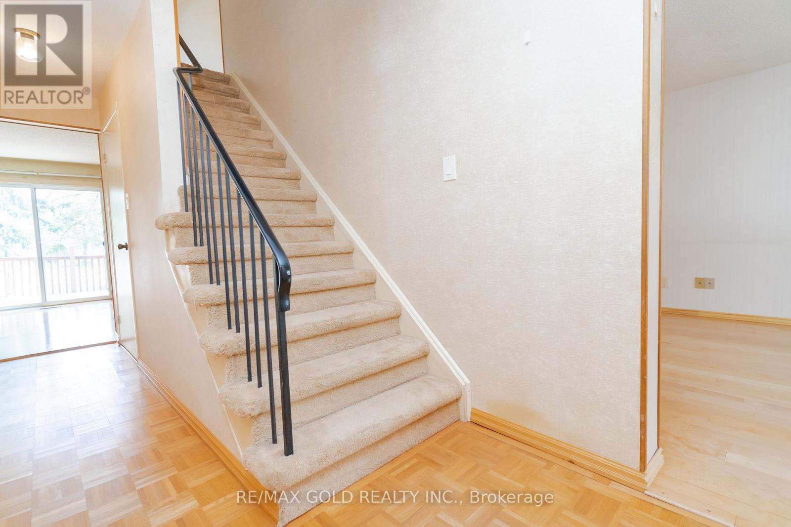 76 Mayfair Crescent, Brampton, Ontario  L6S 3N4 - Photo 19 - W12115472