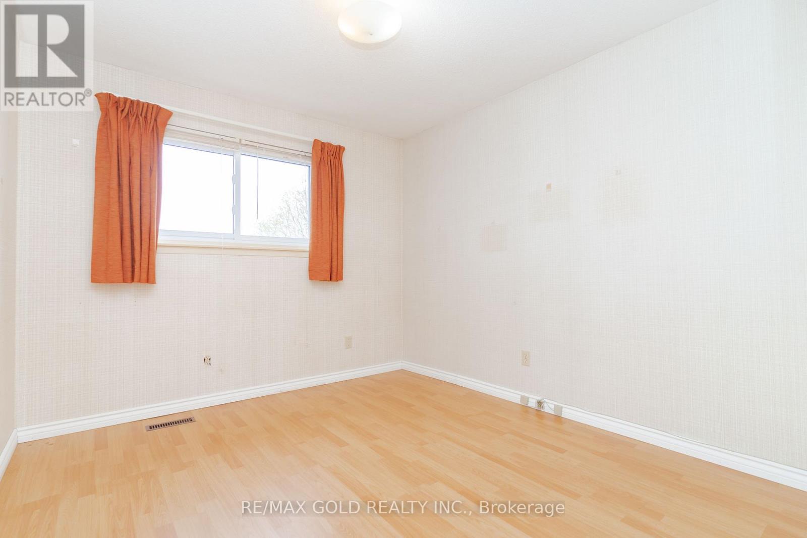 76 Mayfair Crescent, Brampton, Ontario  L6S 3N4 - Photo 26 - W12115472