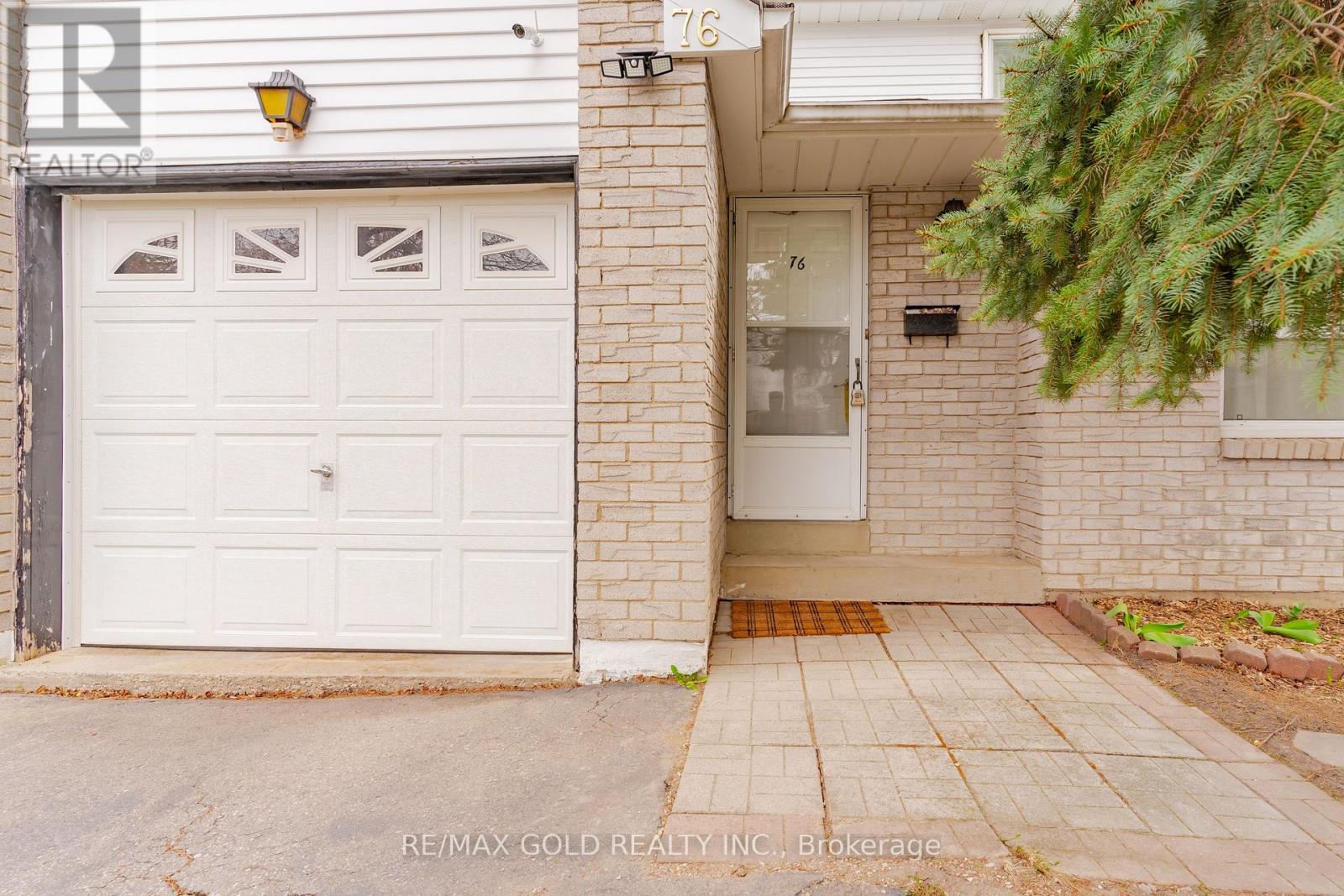 Property at 76 MAYFAIR CRESCENT image 3