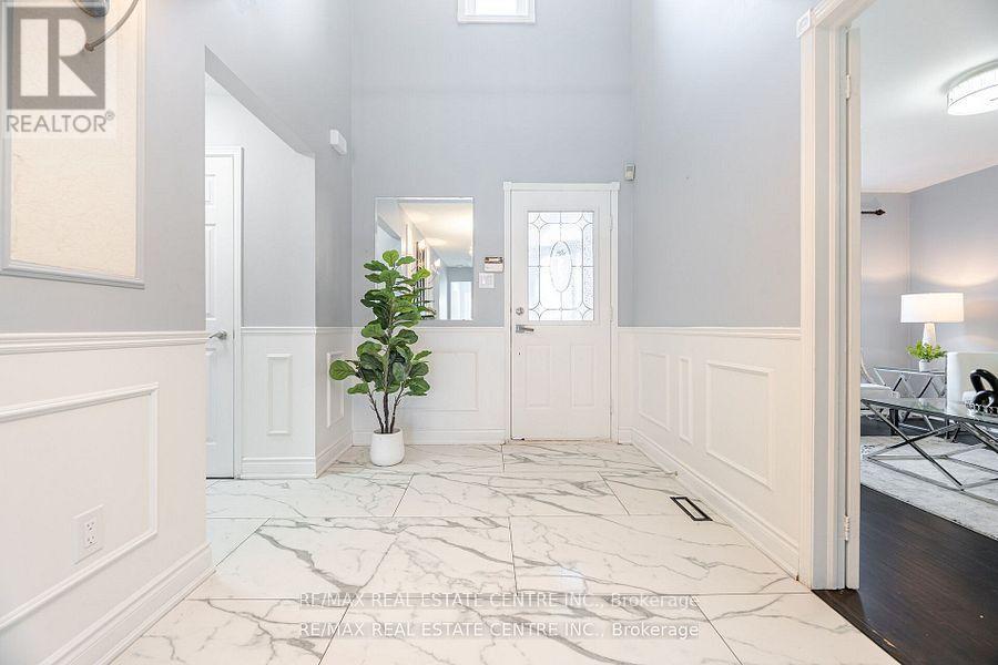 Property at 43 HORSHAM STREET image 5
