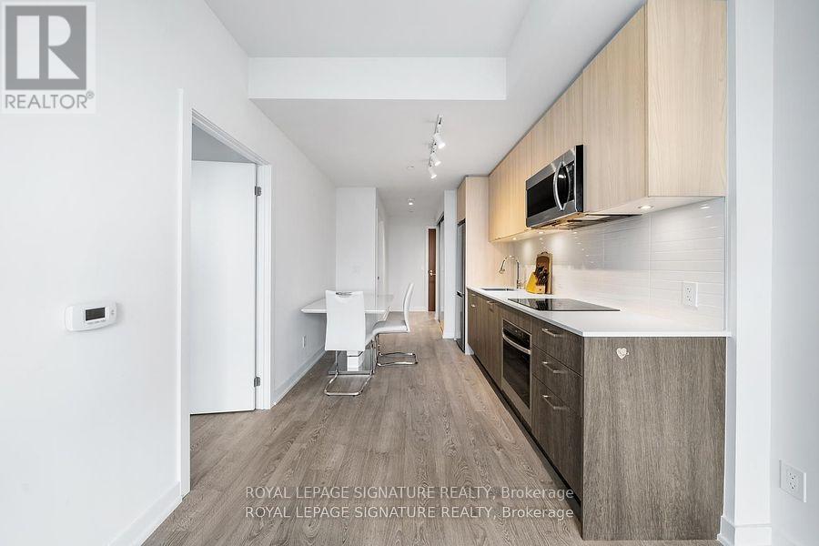 2115 - 1928 Lake Shore Boulevard W, Toronto, Ontario  M6S 0B1 - Photo 10 - W12115564