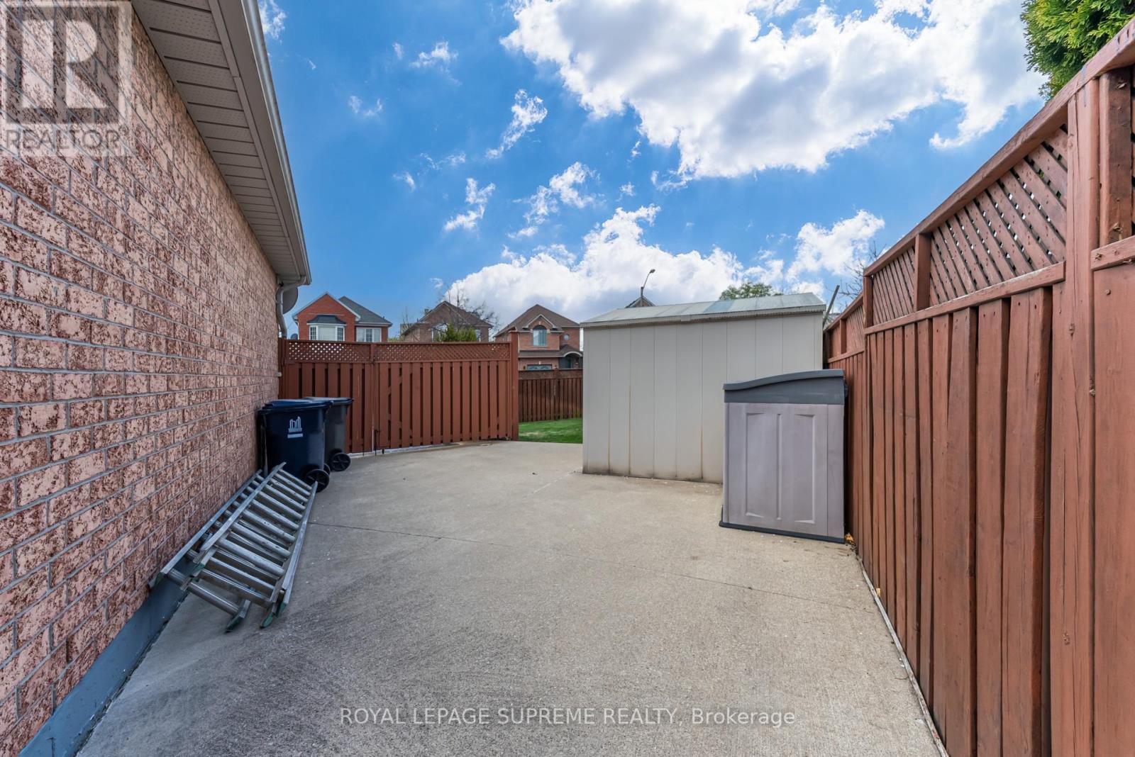34 Purdy Crescent, Toronto (Humberlea-Pelmo Park), Ontario  M9N 3X7 - Photo 40 - W12115633