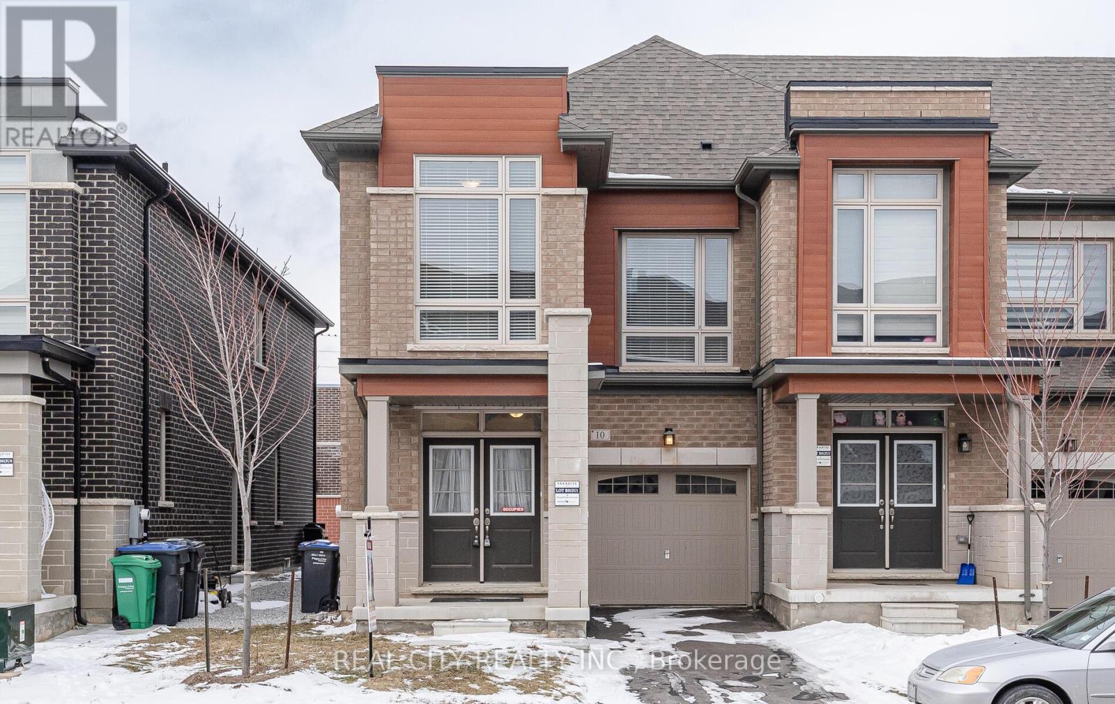 10 Donald Ficht Crescent, Brampton (Bram West), Ontario  L7A 5H8 - Photo 1 - W12115637