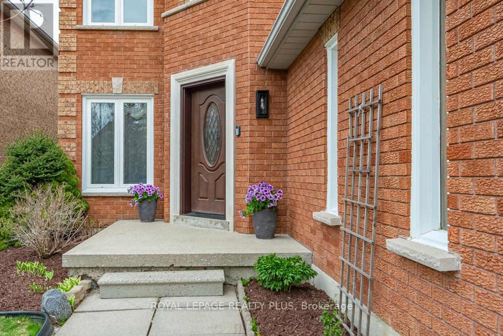 Property at 6792 GRACEFIELD DRIVE image 3