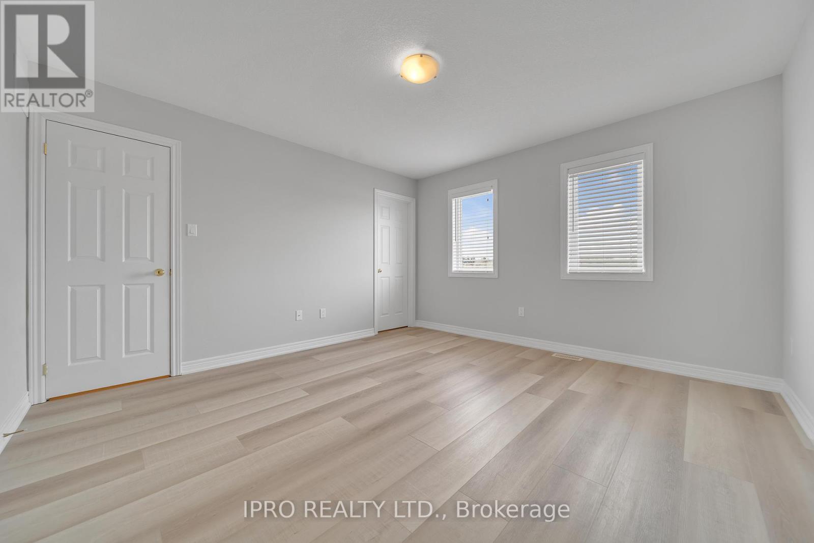 22 - 124 Parkinson Crescent E, Orangeville, Ontario  L9W 6X3 - Photo 23 - W12115710