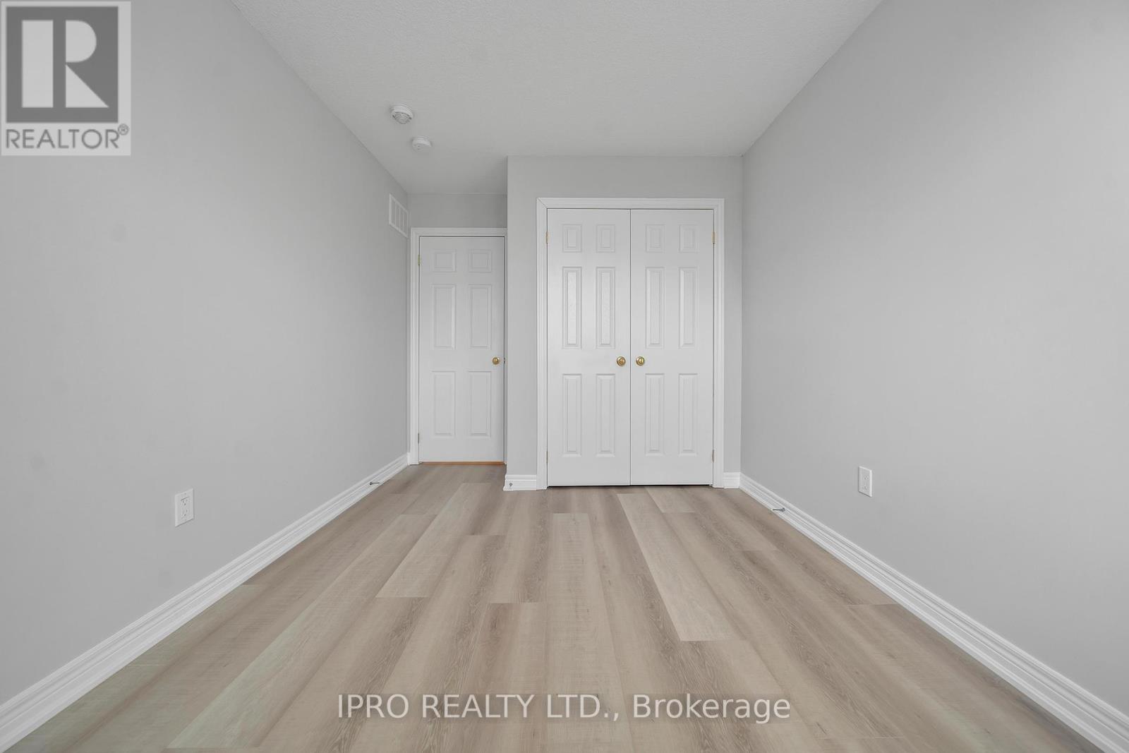 22 - 124 Parkinson Crescent E, Orangeville, Ontario  L9W 6X3 - Photo 30 - W12115710