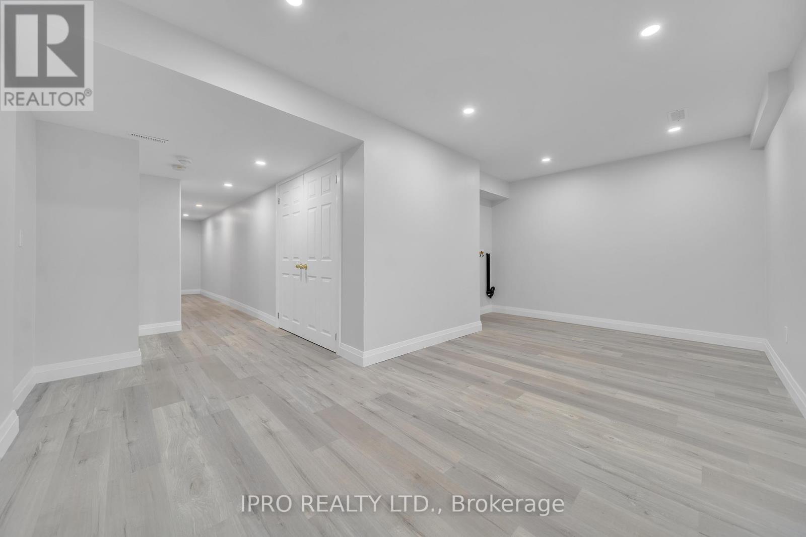 22 - 124 Parkinson Crescent E, Orangeville, Ontario  L9W 6X3 - Photo 39 - W12115710