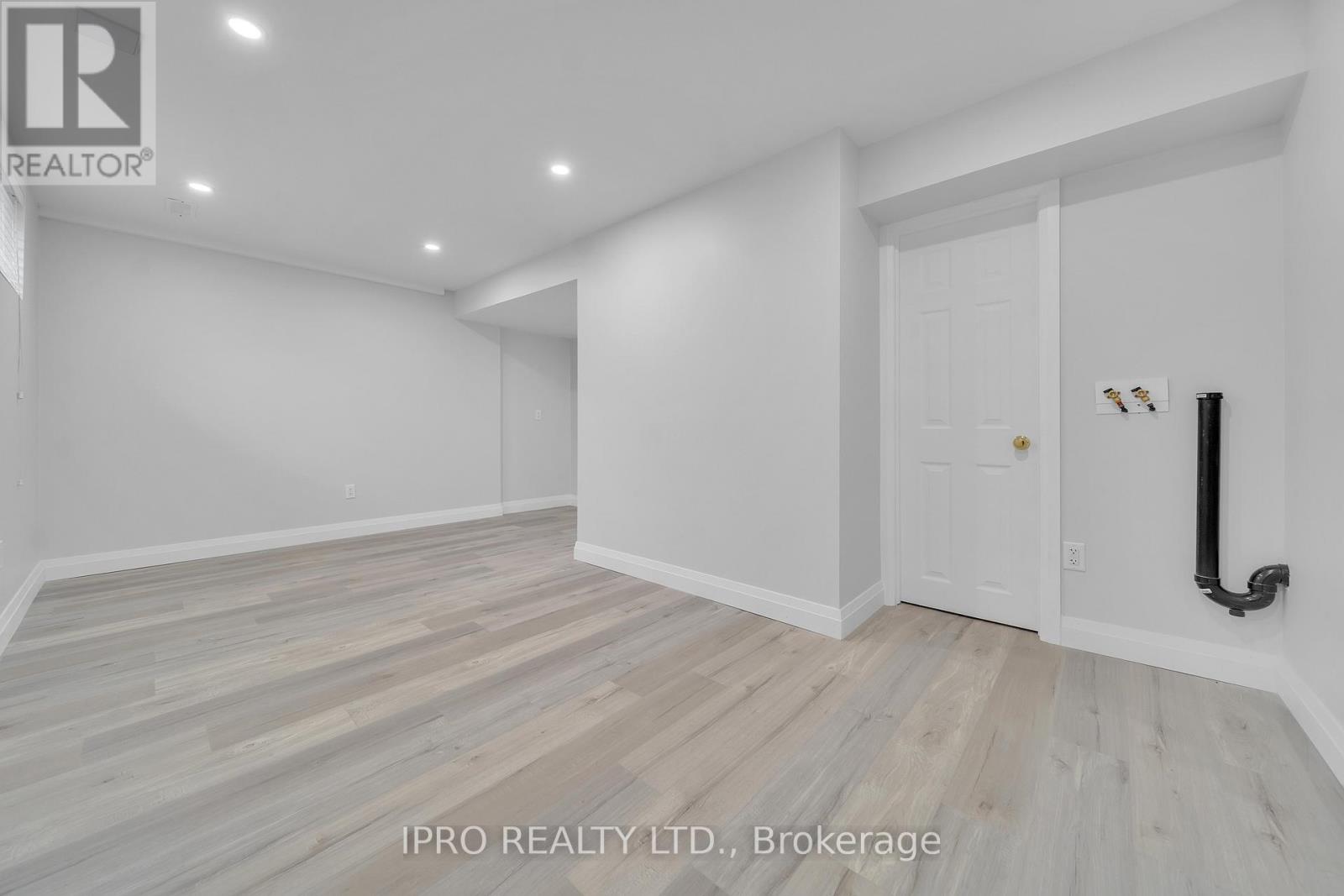 22 - 124 Parkinson Crescent E, Orangeville, Ontario  L9W 6X3 - Photo 40 - W12115710